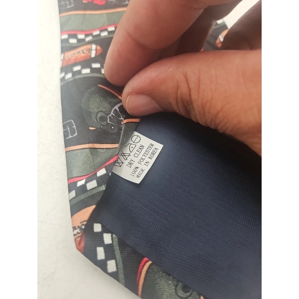 Steven Harris Hand Made Football Theme Tie Polyester Preowend